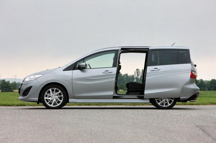  Mazda5 2011 года  (фото 41 из 184)
